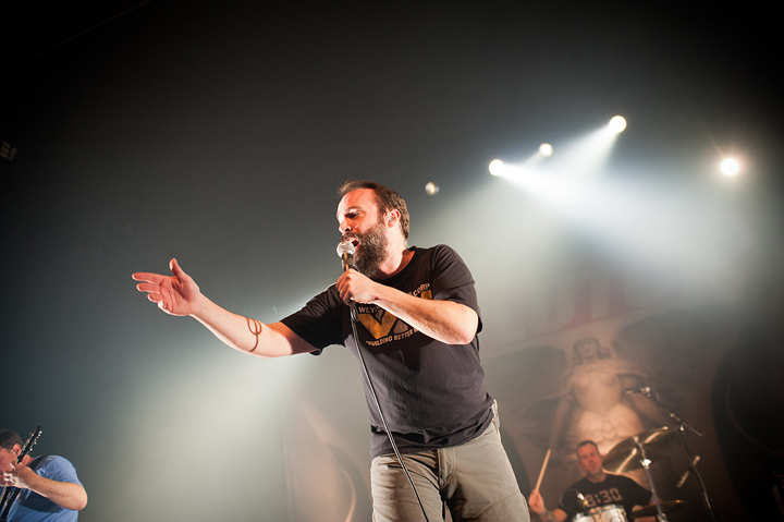 Clutch @ AB, picture 12, photographed by Magali Decamps - FrontView Magazine