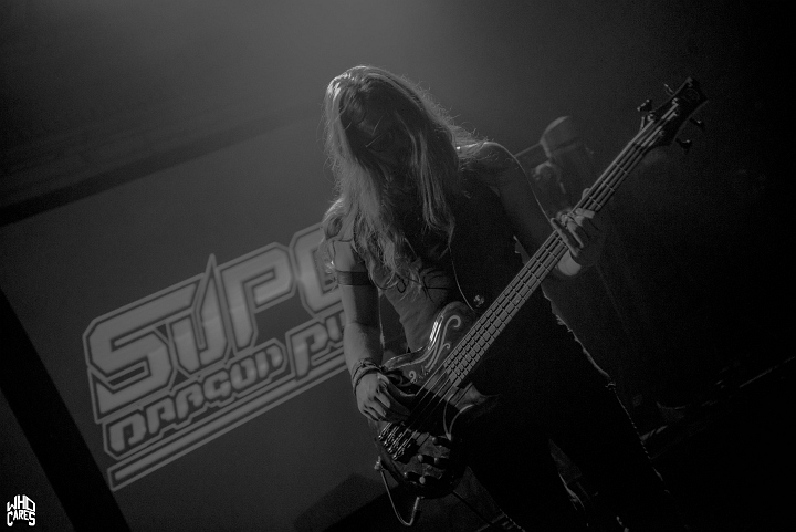 Super Dragon Punch @ Bimfest, picture 7, photographed by Luc Luyten - FrontView Magazine