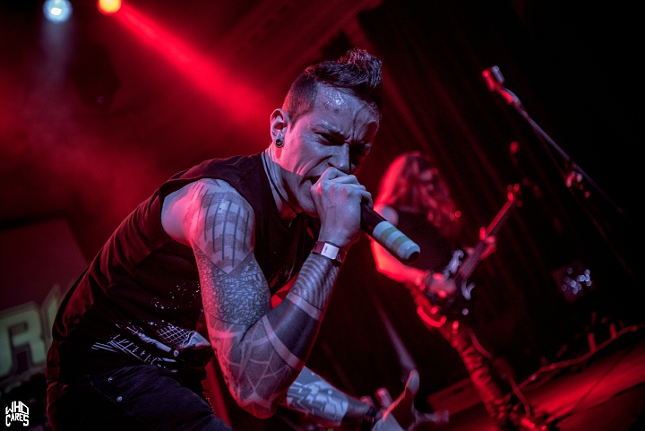 Super Dragon Punch @ Bimfest, picture 15, photographed by Luc Luyten - FrontView Magazine