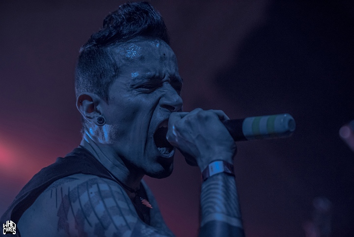 Super Dragon Punch @ Bimfest, picture 25, photographed by Luc Luyten - FrontView Magazine