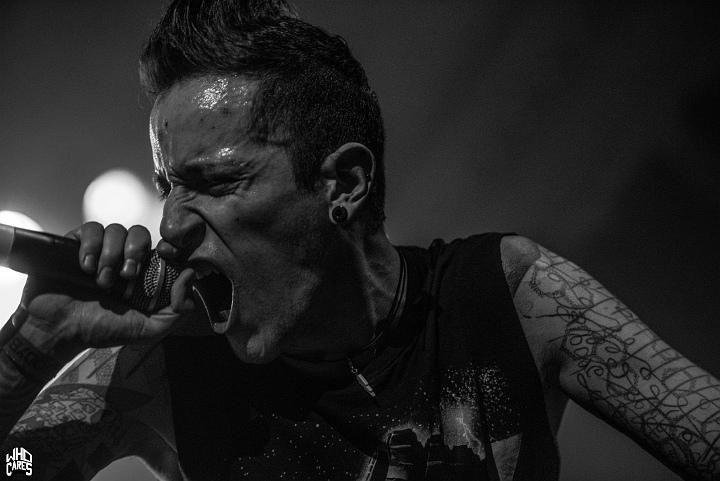 Super Dragon Punch @ Bimfest, picture 27, photographed by Luc Luyten - FrontView Magazine