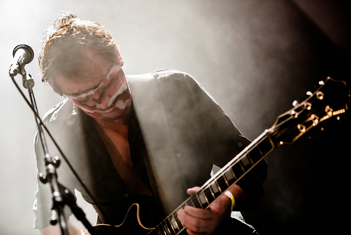 A Split Second @ Bimfest, picture 4, photographed by Luc Luyten - FrontView Magazine