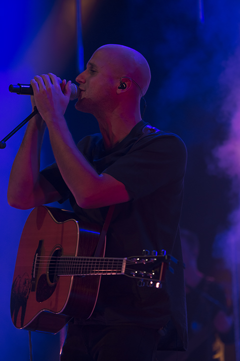 Milow @ De Roma, foto 2, foto's door Frank Lambrechts - FrontView Magazine