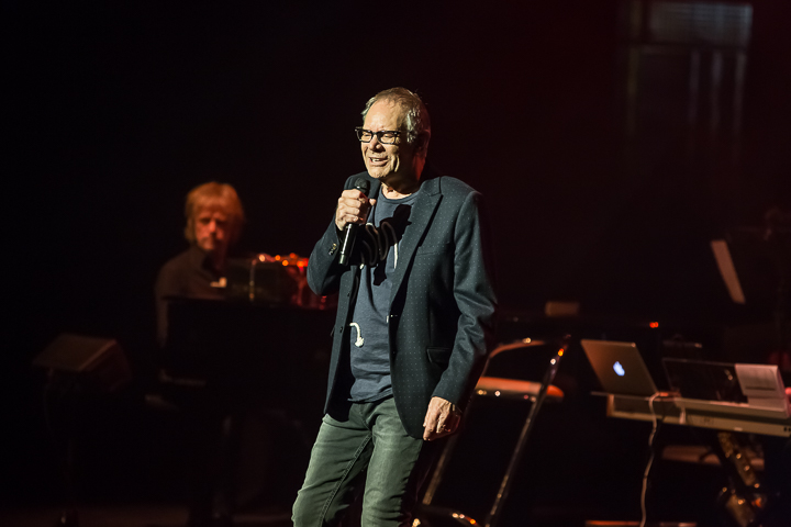 Rob De Nijs Verjaardagsconcert @ Stadsschouwburg, picture 34, photographed by Marc Verdonck - FrontView Magazine