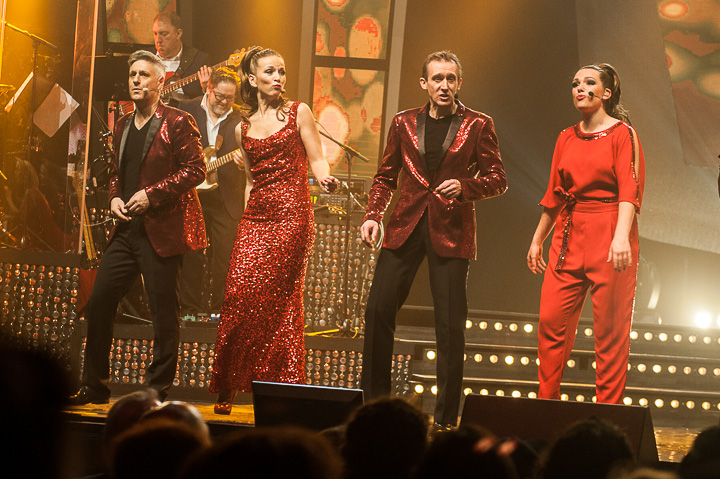 Première Winterrevue 2016 @ Theater Elckerlyc, foto 43, foto's door Goele Bormans - FrontView Magazine