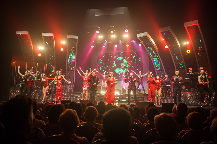 Première Winterrevue 2016 @ Theater Elckerlyc, foto 53, foto's door Goele Bormans - FrontView Magazine