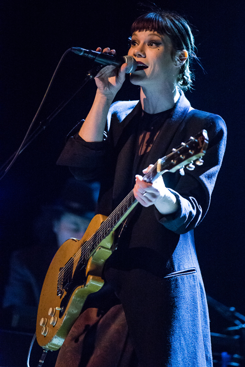 Trixie Whitley @ De Roma, picture 9, photographed by Dorien Goetschalckx - FrontView Magazine