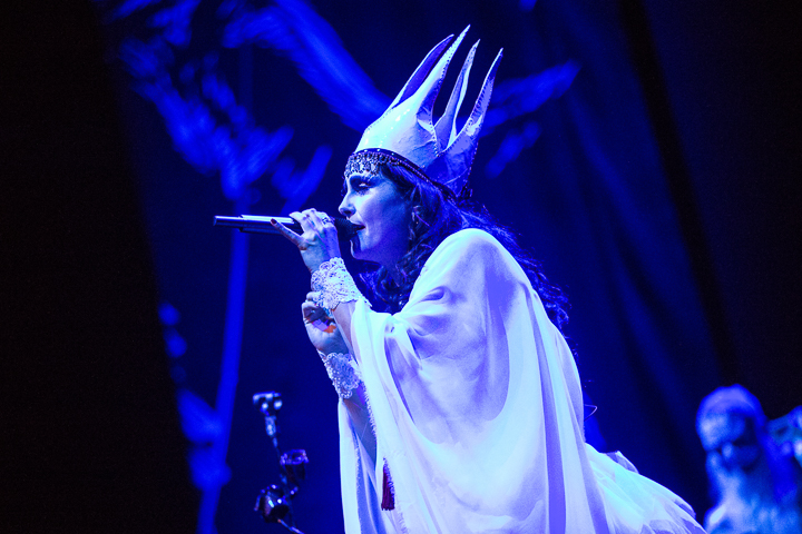Within Temptation @ 013, picture 17, photographed by Dorien Goetschalckx - FrontView Magazine