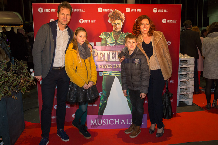 Première Peter Pan, The Never Ending Story Stadsschouwburg Antwerpen, picture 13, photographed by Werner Heselmans - FrontView Magazine