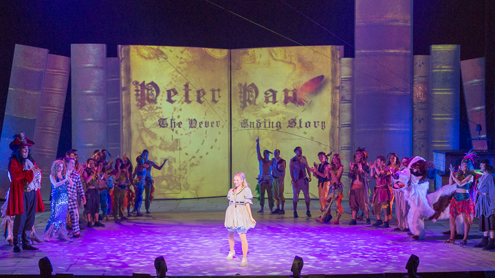 Première Peter Pan, The Never Ending Story Stadsschouwburg Antwerpen, picture 36, photographed by Werner Heselmans - FrontView Magazine