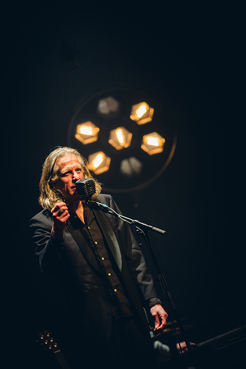 The Scabs Unplugged Power Off @ Ancienne Belgique, picture 18, photographed by Elke Briers - FrontView Magazine