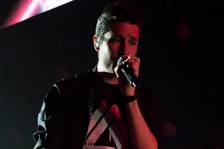 Bastille @ Sportpaleis, foto 2, foto's door Dieter  Boone - FrontView Magazine