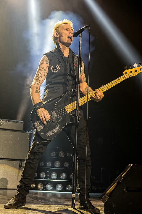 Green Day @ Vorst Nationaal, picture 7, photographed by Edwin Houdevelt - FrontView Magazine