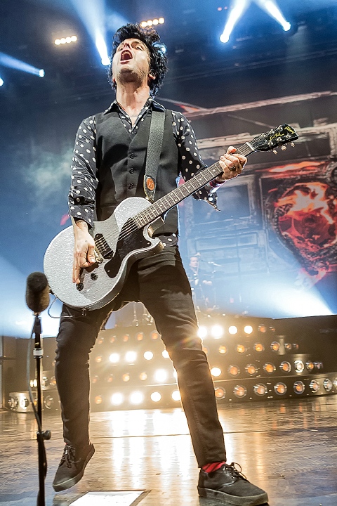 Green Day @ Vorst Nationaal, picture 19, photographed by Edwin Houdevelt - FrontView Magazine