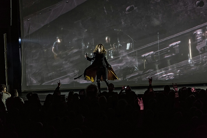 Gutterdämmerung @ Ancienne Belgique, picture 12, photographed by Edwin Houdevelt - FrontView Magazine