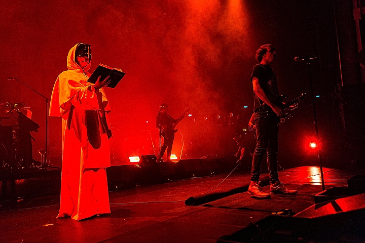 Gutterdämmerung @ Ancienne Belgique, picture 18, photographed by Edwin Houdevelt - FrontView Magazine