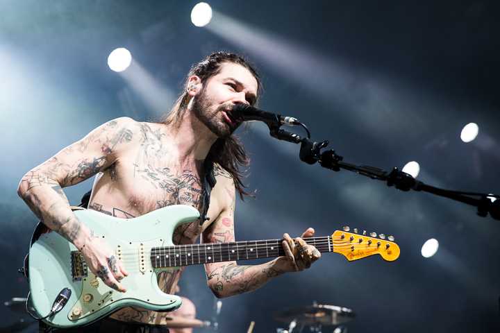 Biffy Clyro @ AB, picture 10, photographed by Dorien Goetschalckx - FrontView Magazine