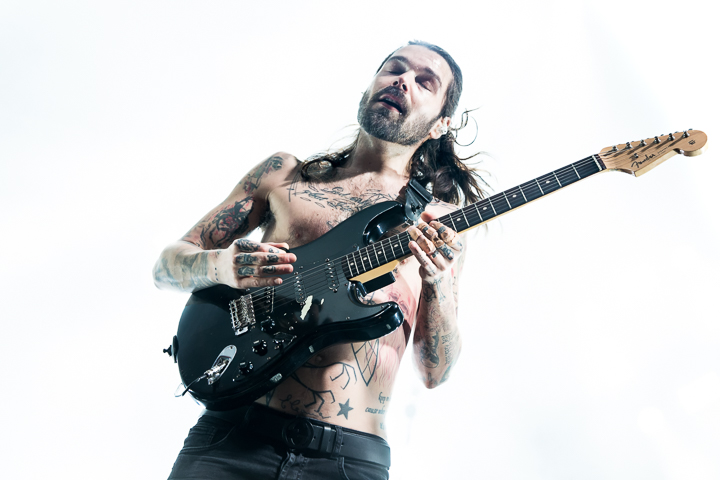 Biffy Clyro @ AB, picture 11, photographed by Dorien Goetschalckx - FrontView Magazine