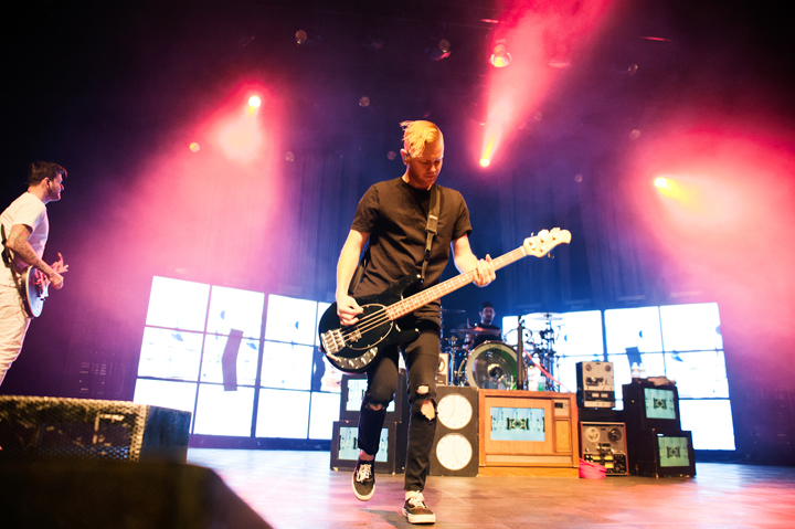 A Day To Remember @ AB, picture 12, photographed by Magali Decamps - FrontView Magazine