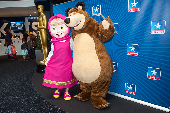 Première Masha en de Beer naar de bioscoop! @ Kinepolis Antwerpen, picture 1, photographed by Goele Bormans - FrontView Magazine