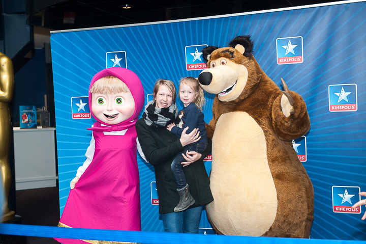 Première Masha en de Beer naar de bioscoop! @ Kinepolis Antwerpen, picture 4, photographed by Goele Bormans - FrontView Magazine