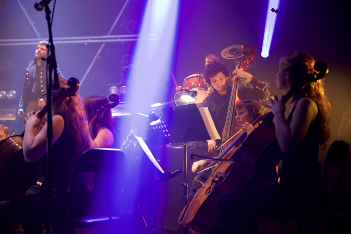 Vigilante Release Show @ Vooruit, picture 11, photographed by Bart Baevegems - FrontView Magazine