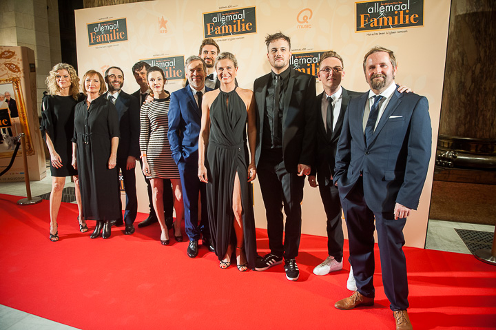 Première Allemaal Familie @ Koningin Elisabethzaal, foto 30, foto's door Goele Bormans - FrontView Magazine
