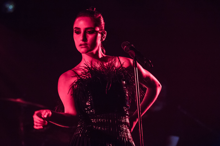 Banks @ Trix, picture 5, photographed by Dieter  Boone - FrontView Magazine