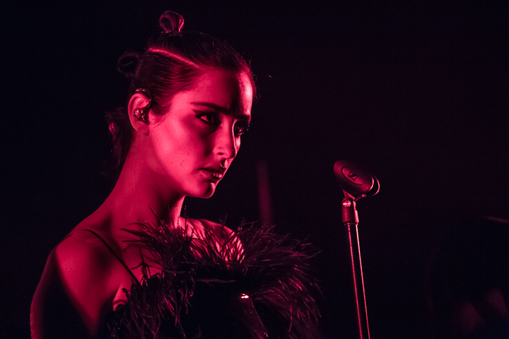 Banks @ Trix, picture 6, photographed by Dieter  Boone - FrontView Magazine