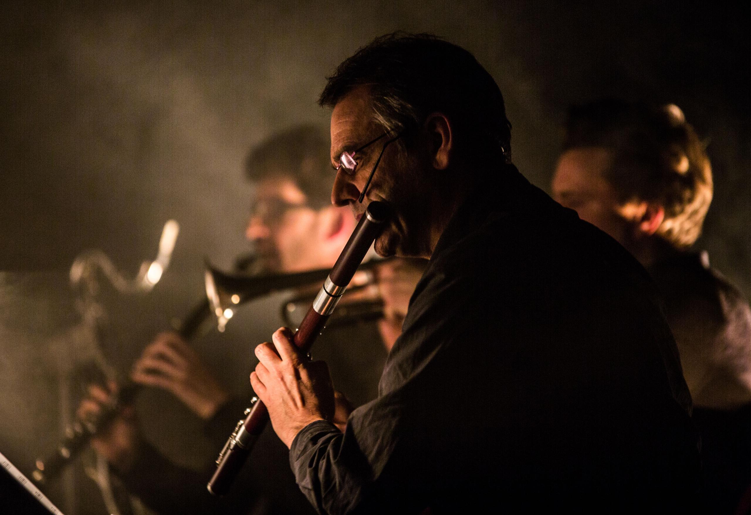 Leonore + Along a Line jong talent on stage, picture 27, photographed by Raf Degeest - FrontView Magazine