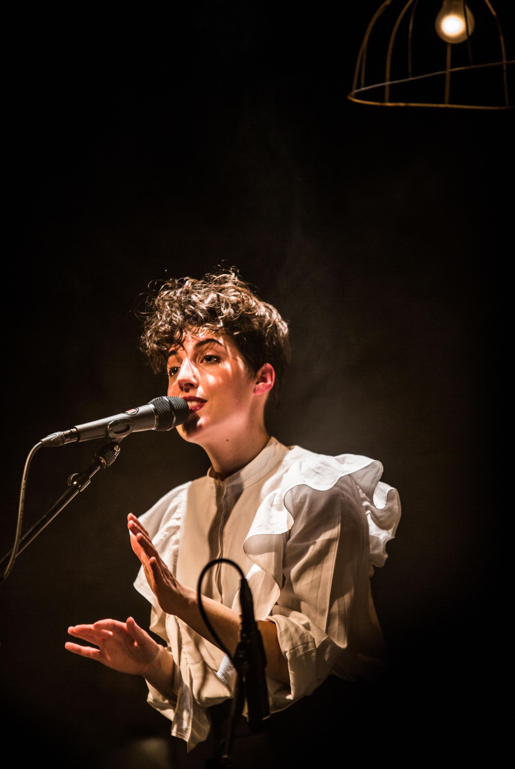 Leonore + Along a Line jong talent on stage, picture 42, photographed by Raf Degeest - FrontView Magazine