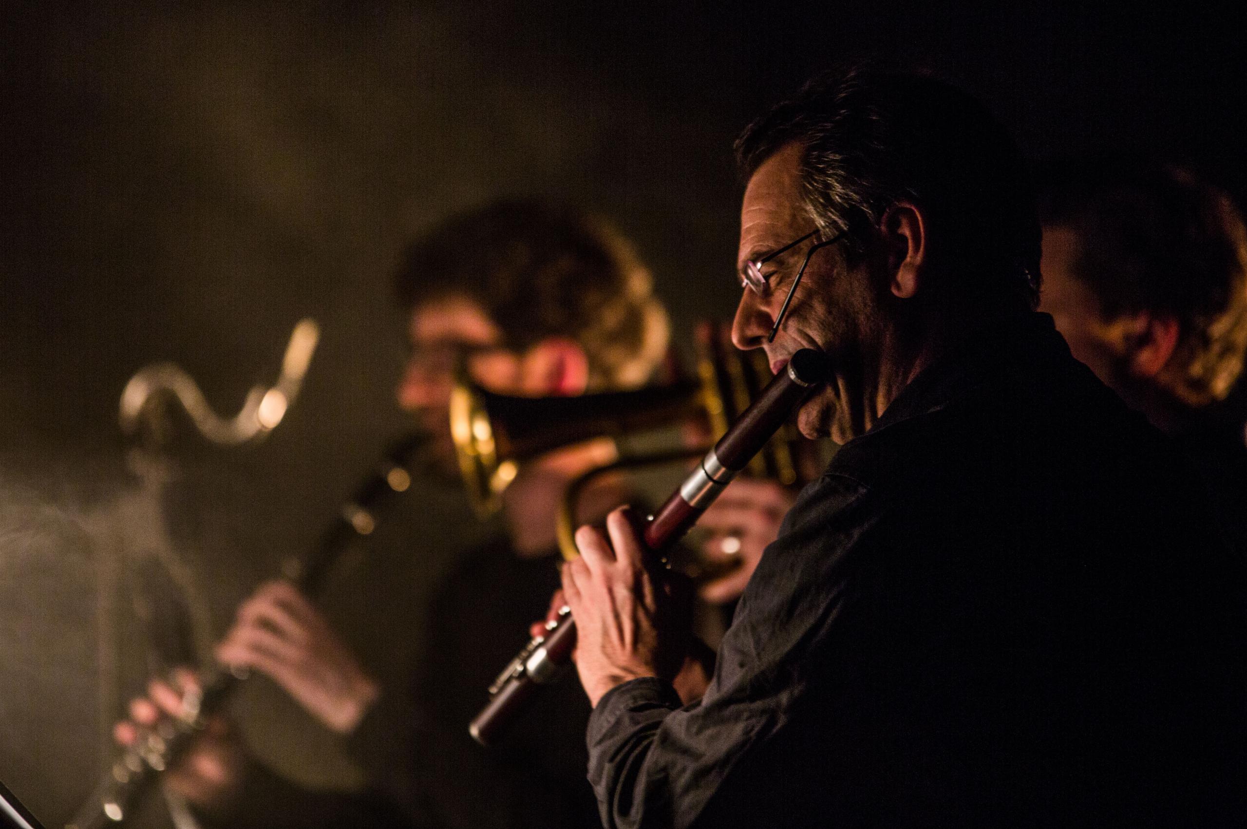 Leonore + Along a Line jong talent on stage, picture 43, photographed by Raf Degeest - FrontView Magazine