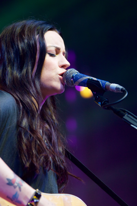 Amy MacDonald @ AB, picture 3, photographed by Bart Baevegems - FrontView Magazine