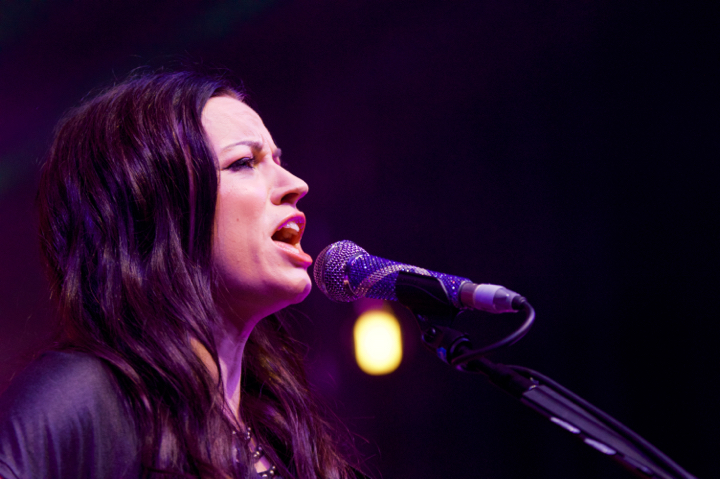 Amy MacDonald @ AB, picture 5, photographed by Bart Baevegems - FrontView Magazine
