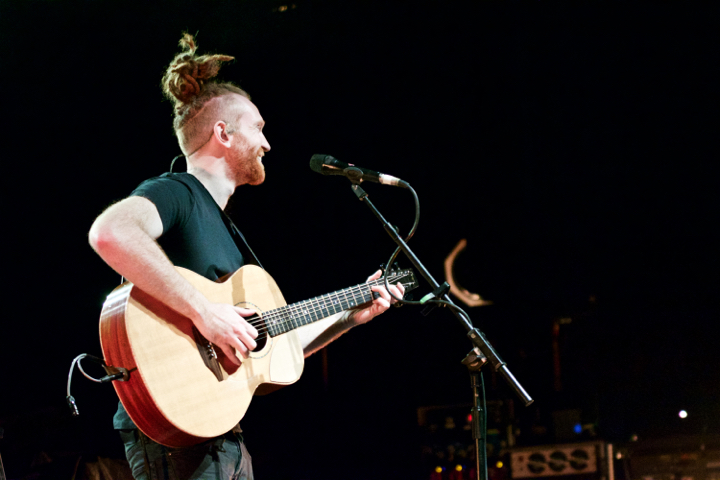Amy MacDonald + Special Guest Newton Faulkner @ AB, picture 1, photographed by Bart Baevegems - FrontView Magazine