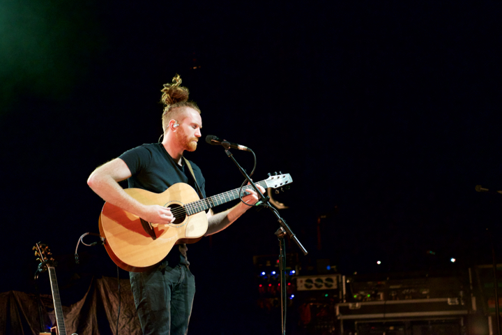 Amy MacDonald + Special Guest Newton Faulkner @ AB, picture 6, photographed by Bart Baevegems - FrontView Magazine