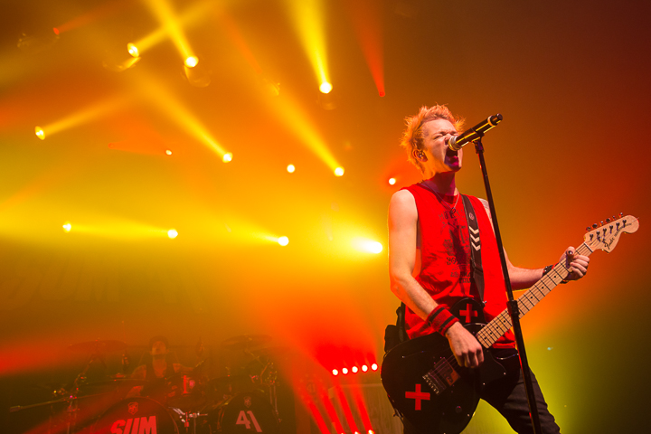 Sum 41 @ AB, picture 4, photographed by Dorien Goetschalckx - FrontView Magazine