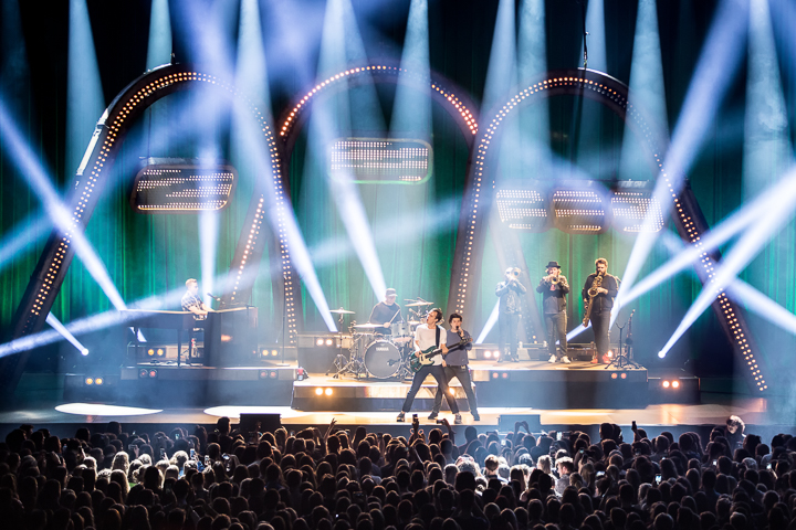 Lukas Graham @ Lotto Arena, picture 8, photographed by Dorien Goetschalckx - FrontView Magazine