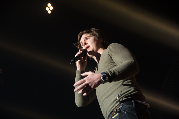 Lukas Graham @ 013, picture 1, photographed by Dorien Goetschalckx - FrontView Magazine