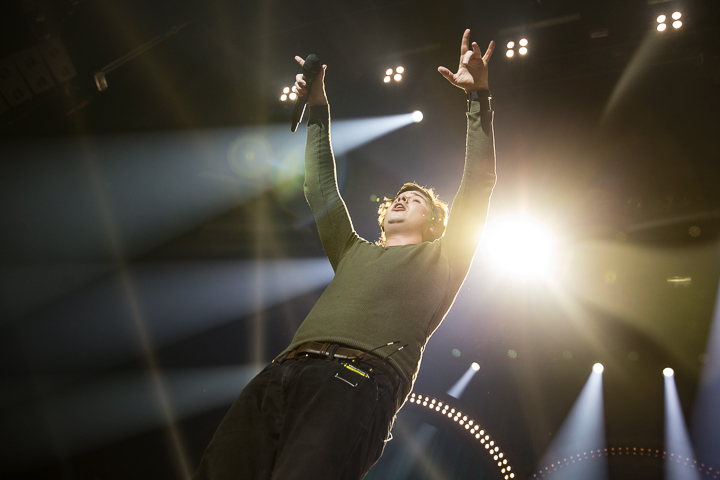 Lukas Graham @ 013, picture 3, photographed by Dorien Goetschalckx - FrontView Magazine