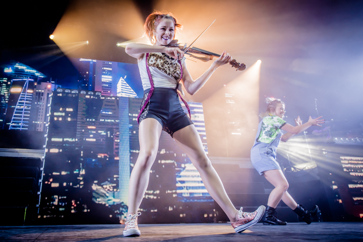 Lindsey Stirling @ 013, picture 7, photographed by Dave van Hout - FrontView Magazine
