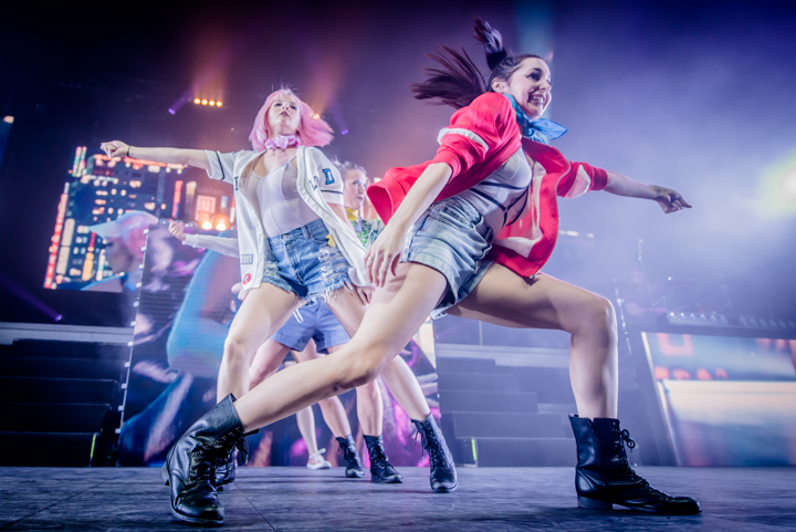 Lindsey Stirling @ 013, picture 8, photographed by Dave van Hout - FrontView Magazine