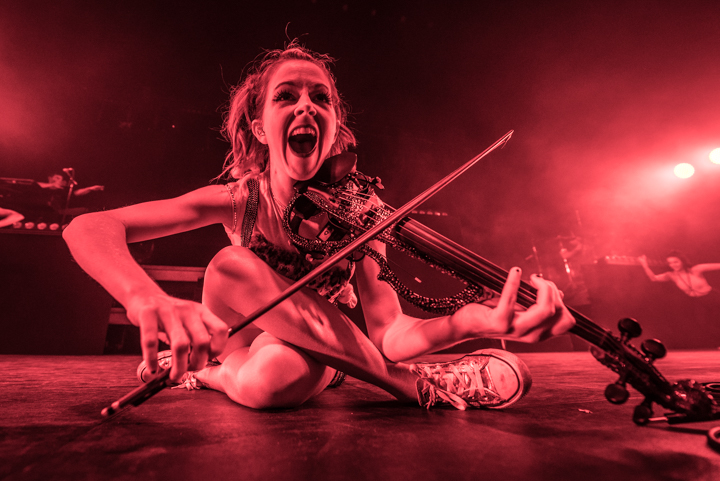 Lindsey Stirling @ 013, picture 19, photographed by Dave van Hout - FrontView Magazine