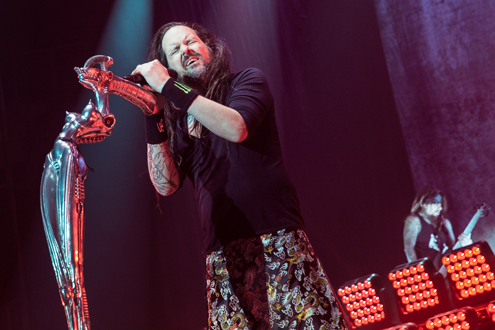 Korn @ Lotto Arena, picture 5, photographed by Dorien Goetschalckx - FrontView Magazine