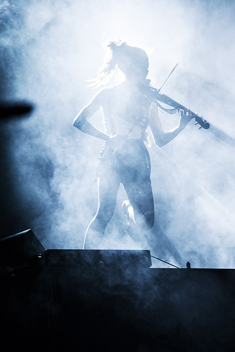 Lindsey Stirling @ Stadsschouwburg, foto 1, foto's door Jef Peeters - FrontView Magazine