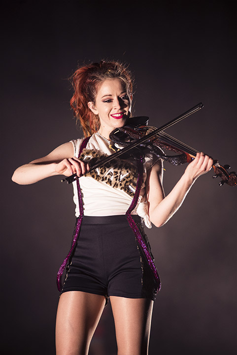 Lindsey Stirling @ Stadsschouwburg, foto 10, foto's door Jef Peeters - FrontView Magazine