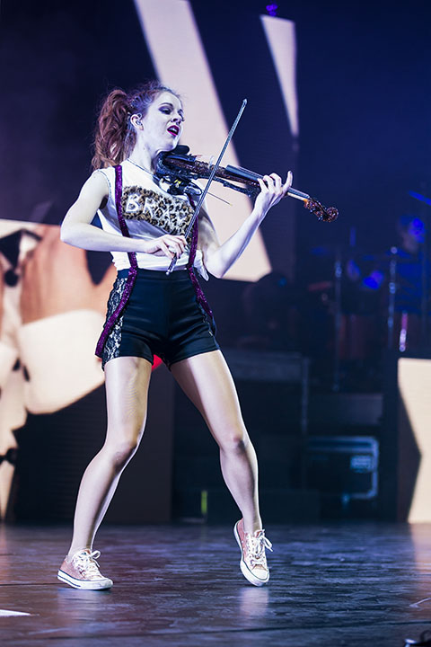 Lindsey Stirling @ Stadsschouwburg, foto 17, foto's door Jef Peeters - FrontView Magazine