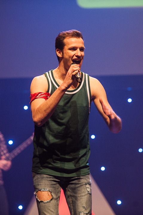 Musical zingt 90's @ theater Elckerlyc, picture 11, photographed by Goele Bormans - FrontView Magazine