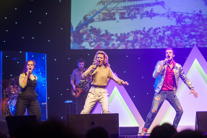 Musical zingt 90's @ theater Elckerlyc, picture 46, photographed by Goele Bormans - FrontView Magazine