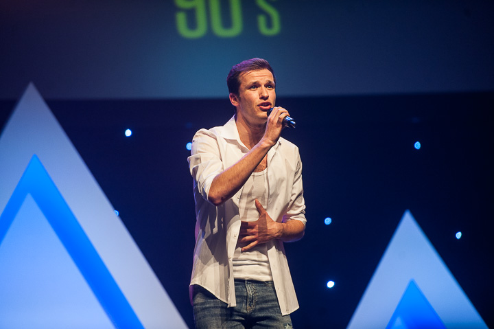 Musical zingt 90's @ theater Elckerlyc, picture 58, photographed by Goele Bormans - FrontView Magazine